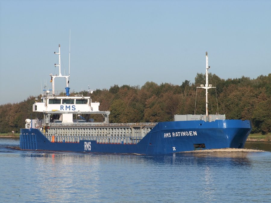 Scottish West Coast - RATINGEN             transiting North Channel at Belfast