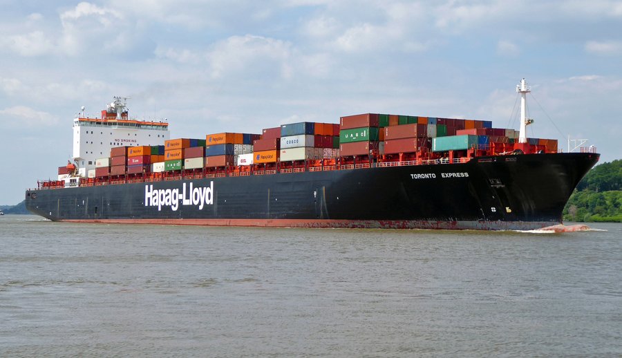 Southampton Arrival: TORONTO EXPRESS     