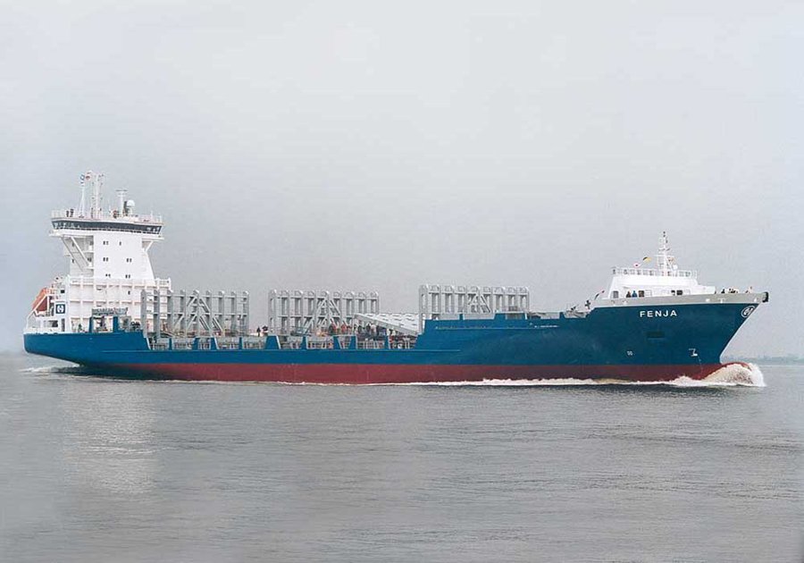 Humber Departure: FENJA               