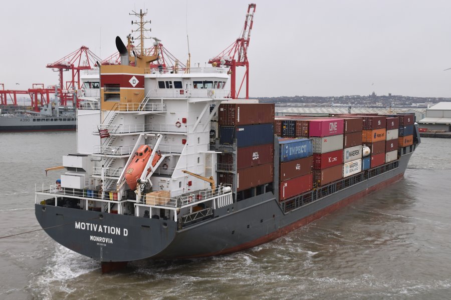 Transit: FAITH entering English South Coast at The Dover Strait