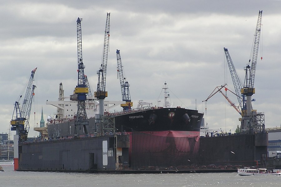 Transit: PROPONTIS            entering English South Coast at The Dover Strait