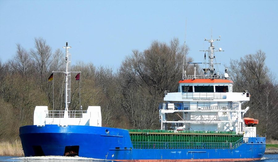 Transit: NICKI                entering English South Coast at The Dover Strait