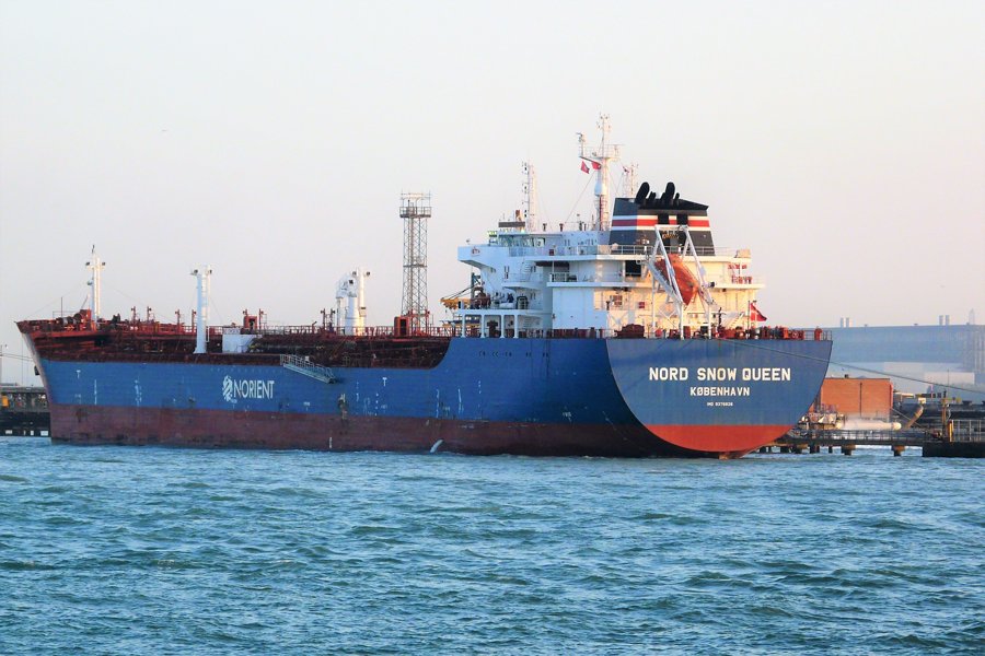 Transit: ATLAS STAR           entering English South Coast at The Dover Strait