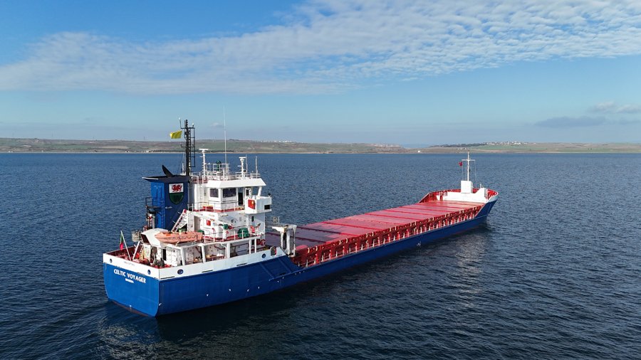  Irish Sea - CELTIC VOYAGER       transiting Irish Sea West of Man