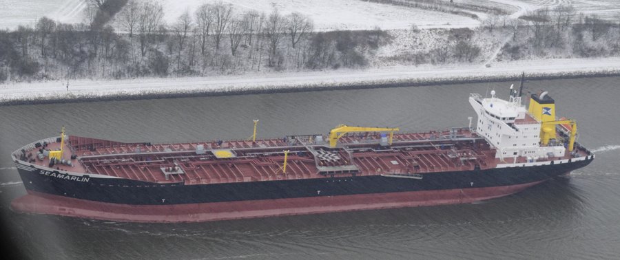  Irish Sea - SEAMARLIN transiting Irish Sea off Anglesey