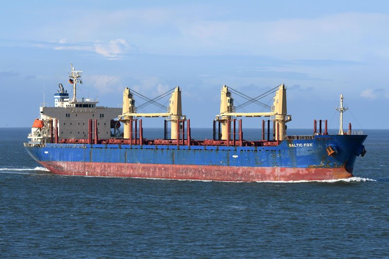  Irish Sea - ORIENT PRESTIGE      transiting St Georges Channel