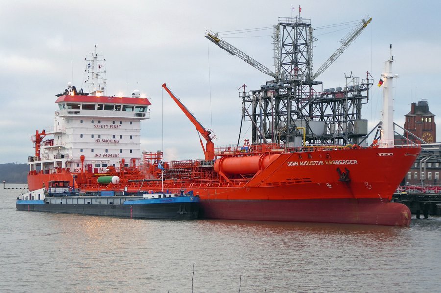  Irish Sea - JOHN AUGUSTUS ESSBER transiting Irish Sea off Wales