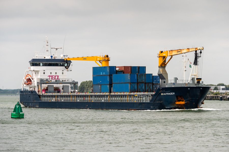 Humber Departure: BEAUTRADER          