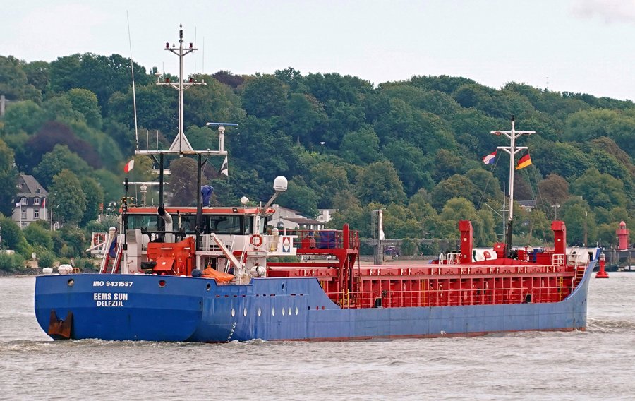 Felixstowe Departure: EEMS SUN            