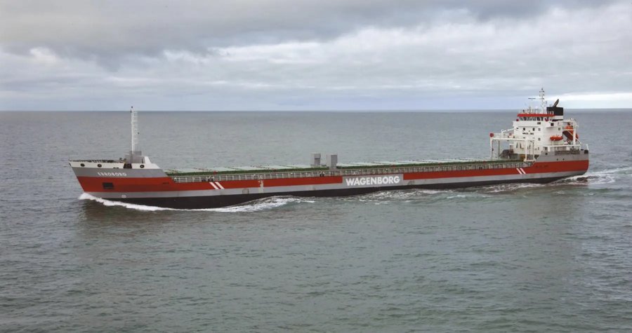  Scottish North Coast - EBROBORG             transiting Thurso Coast