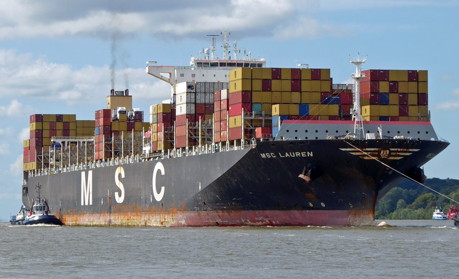 Transit: MSC LAUREN           entering English South Coast at The Dover Strait