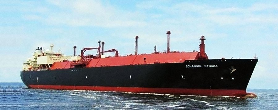 Transit: SONANGOL ETOSHA entering English South Coast at The Dover Strait