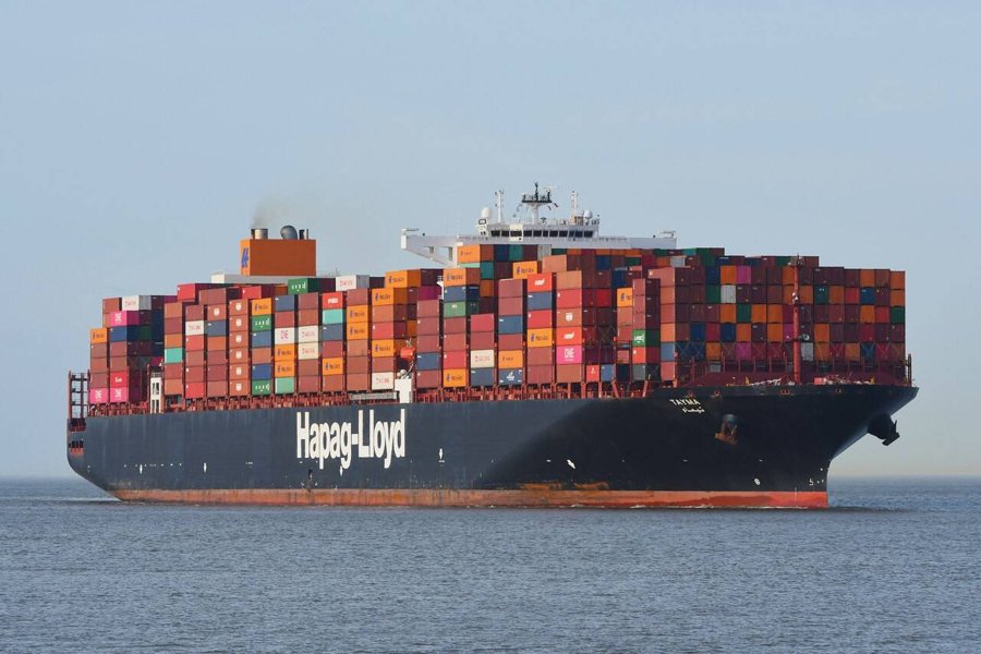  Celtic Sea - TAYMA EXPRESS        transiting Celtic Sea