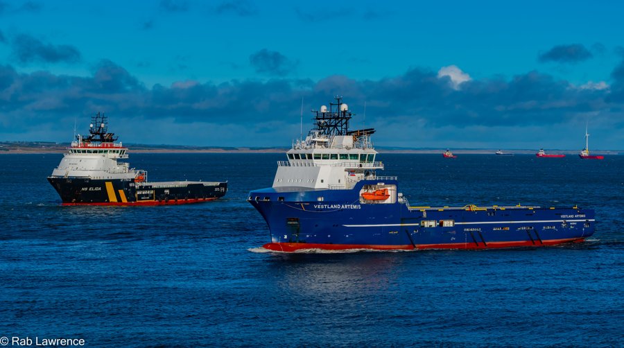  Scottish North Coast - VESTLAND ARTEMIS     transiting Pentland Firth