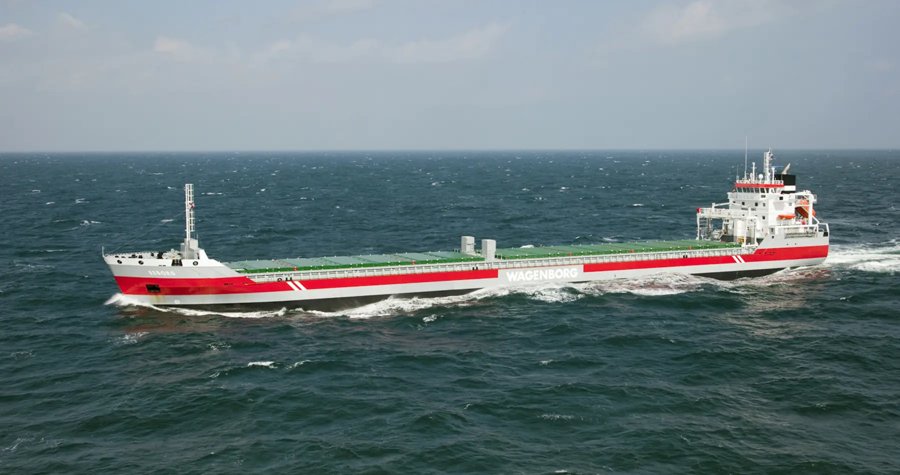 Transit: EEBORG               entering English South Coast at The Dover Strait
