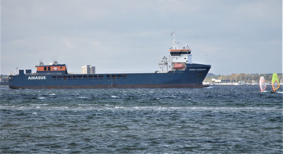  Irish Sea - EEMS DUISBURG transiting Irish Sea off Wales