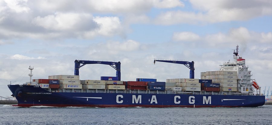 Thames Arrival: CMA CGM ST. LAURENT