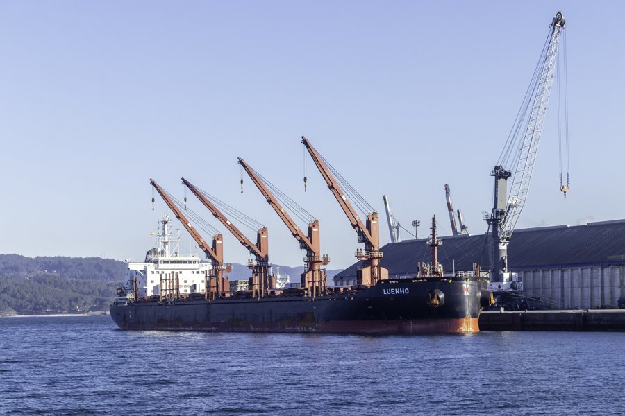 Transit: LUENHO entering English South Coast at The Dover Strait