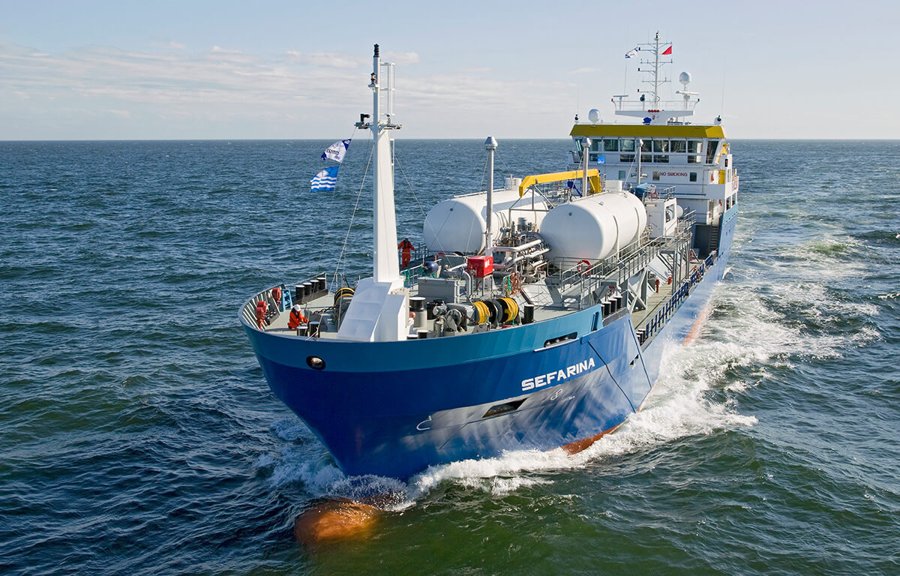 Transit: SEFARINA             entering English South Coast at The Dover Strait