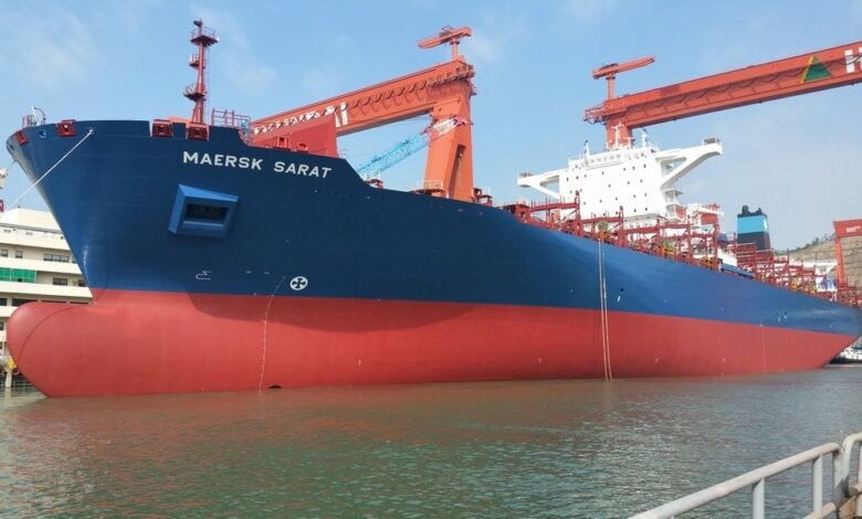 Transit: MAERSK SARAT         entering English South Coast at The Dover Strait