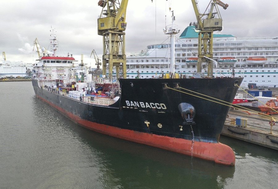 Transit: SAN BACCO            entering English South Coast at The Dover Strait