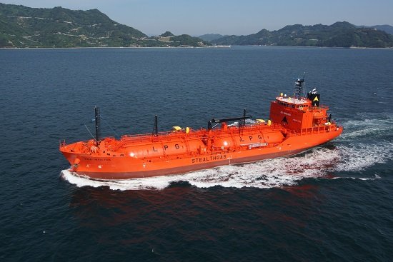  Scottish East Coast - ECO ICE              transiting Berwick Coast