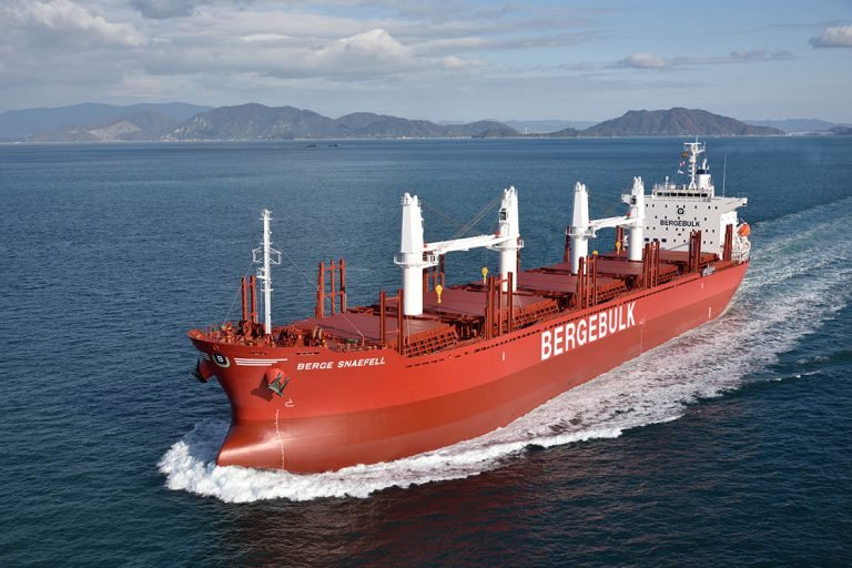Transit: BERGE SNAEFELL       entering English South Coast at The Dover Strait