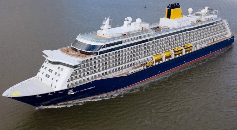 Cork Harbour Departure: SPIRIT OF ADVENTURE