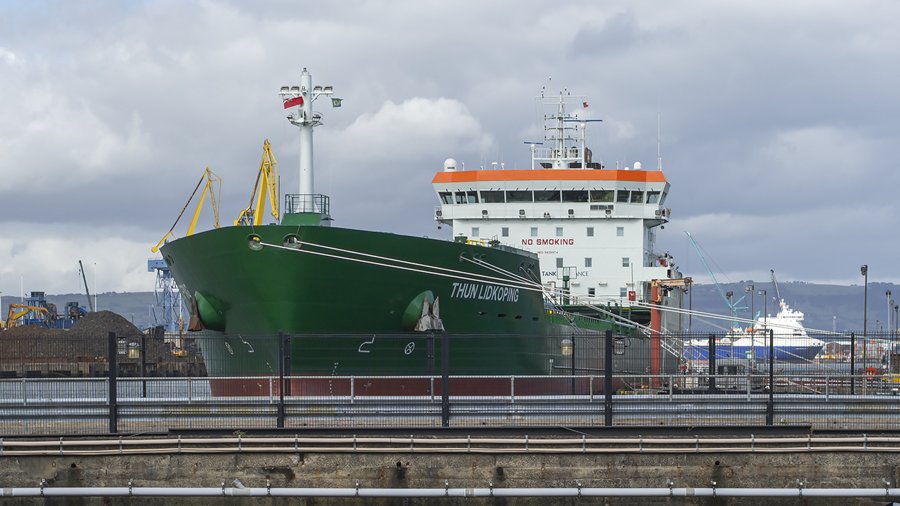 Bristol Channel Departure: THUN LIDKOPING      