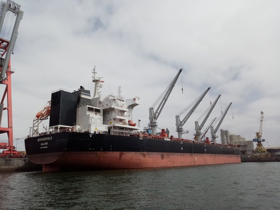 Transit: STAR VANCOUVER       entering English South Coast at The Dover Strait