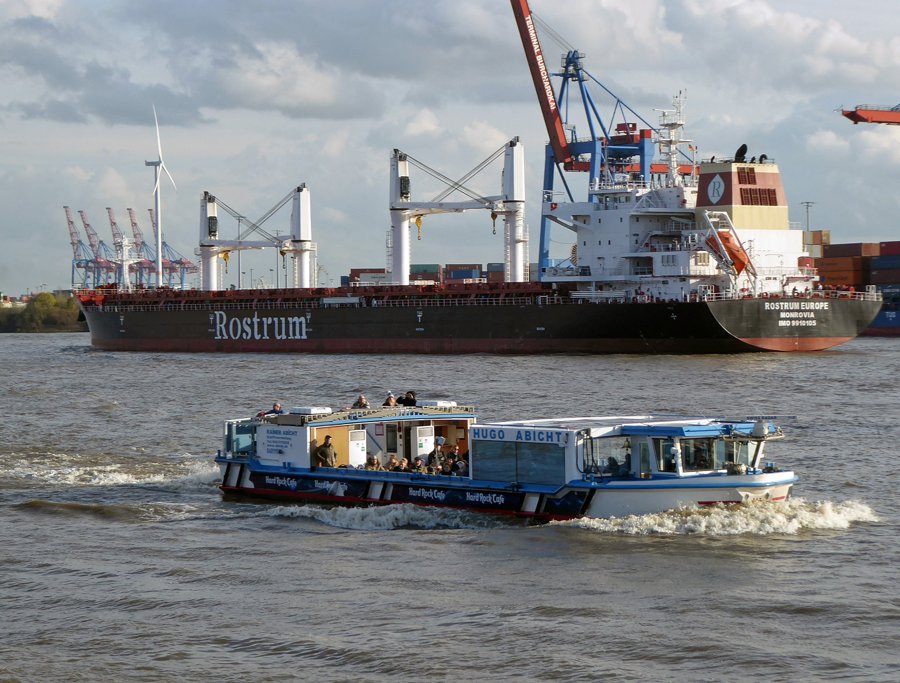 Transit: ROSTRUM EUROPE       entering English South Coast at The Dover Strait